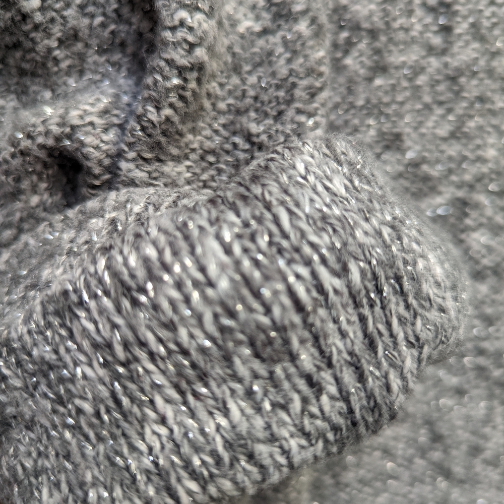 Silver & Grey Knit - Picture 7 of 7